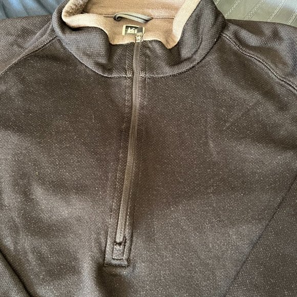 REI Pullover - Picture 3 of 9